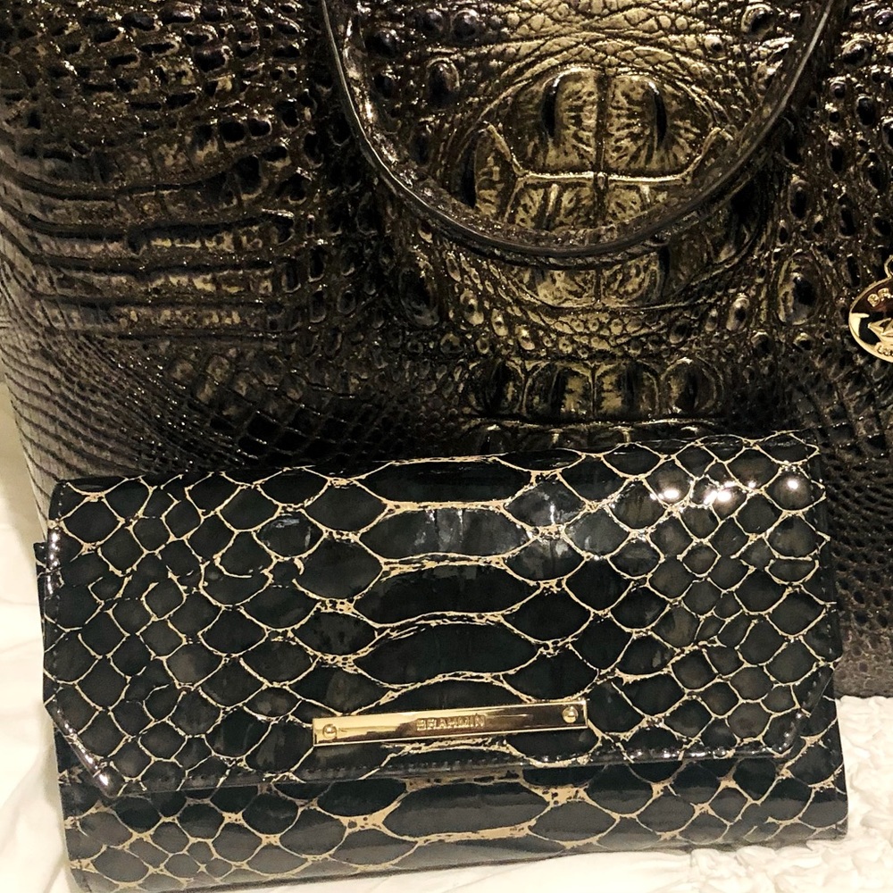 (WALLET ONLY!) Large Brand New Brahmin Wallet